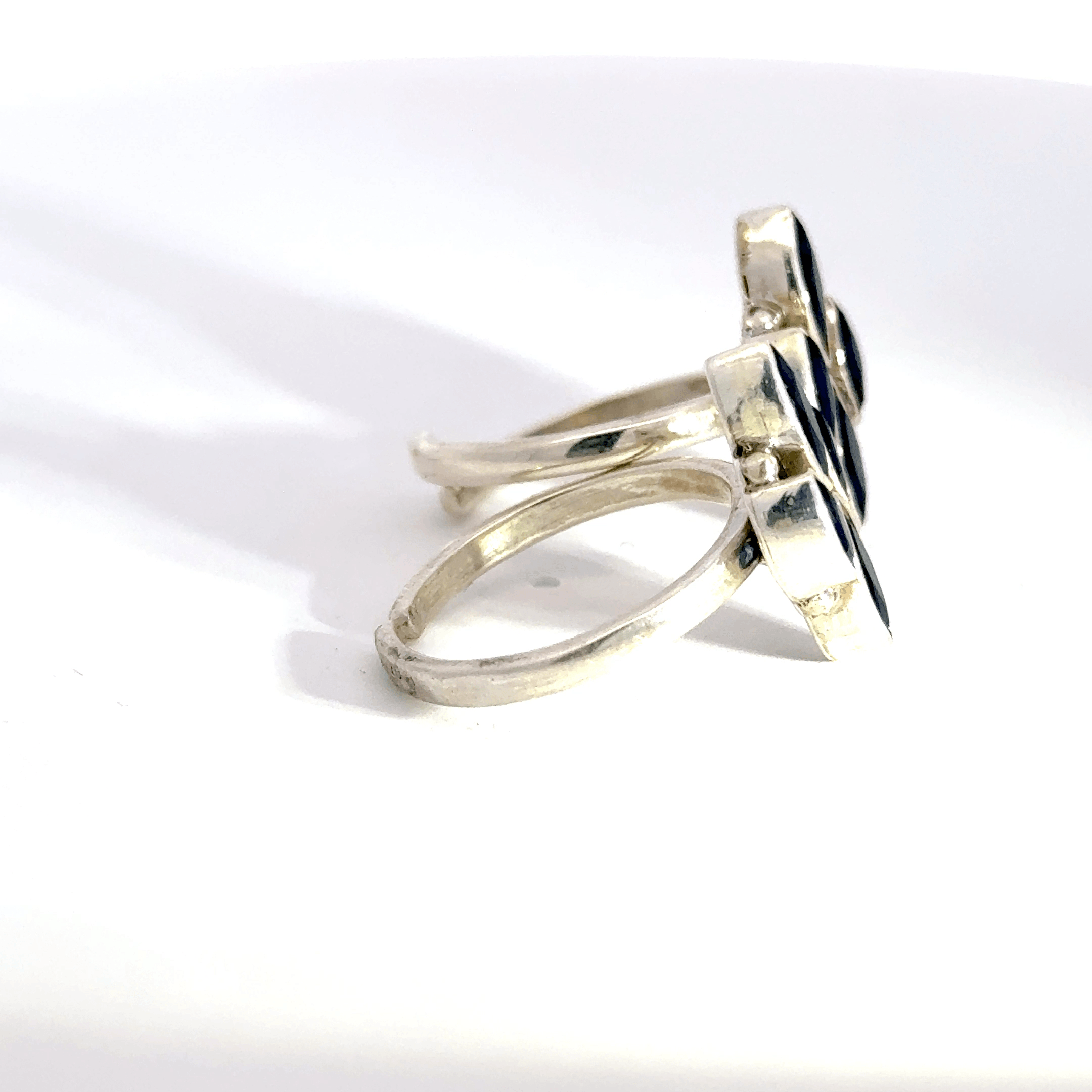 Antique Stone Toerings