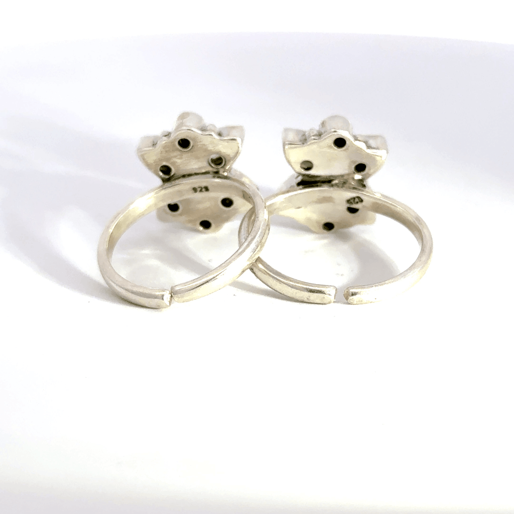 Antique Stone Toerings