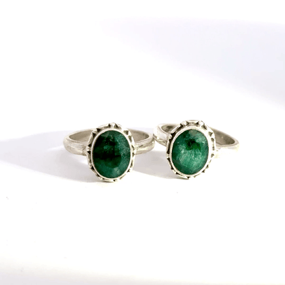 Antique Stone Toerings