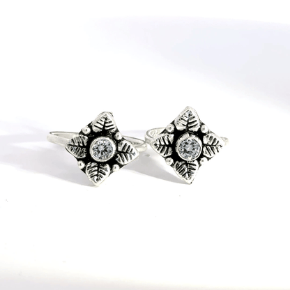 Antique Stone Toerings