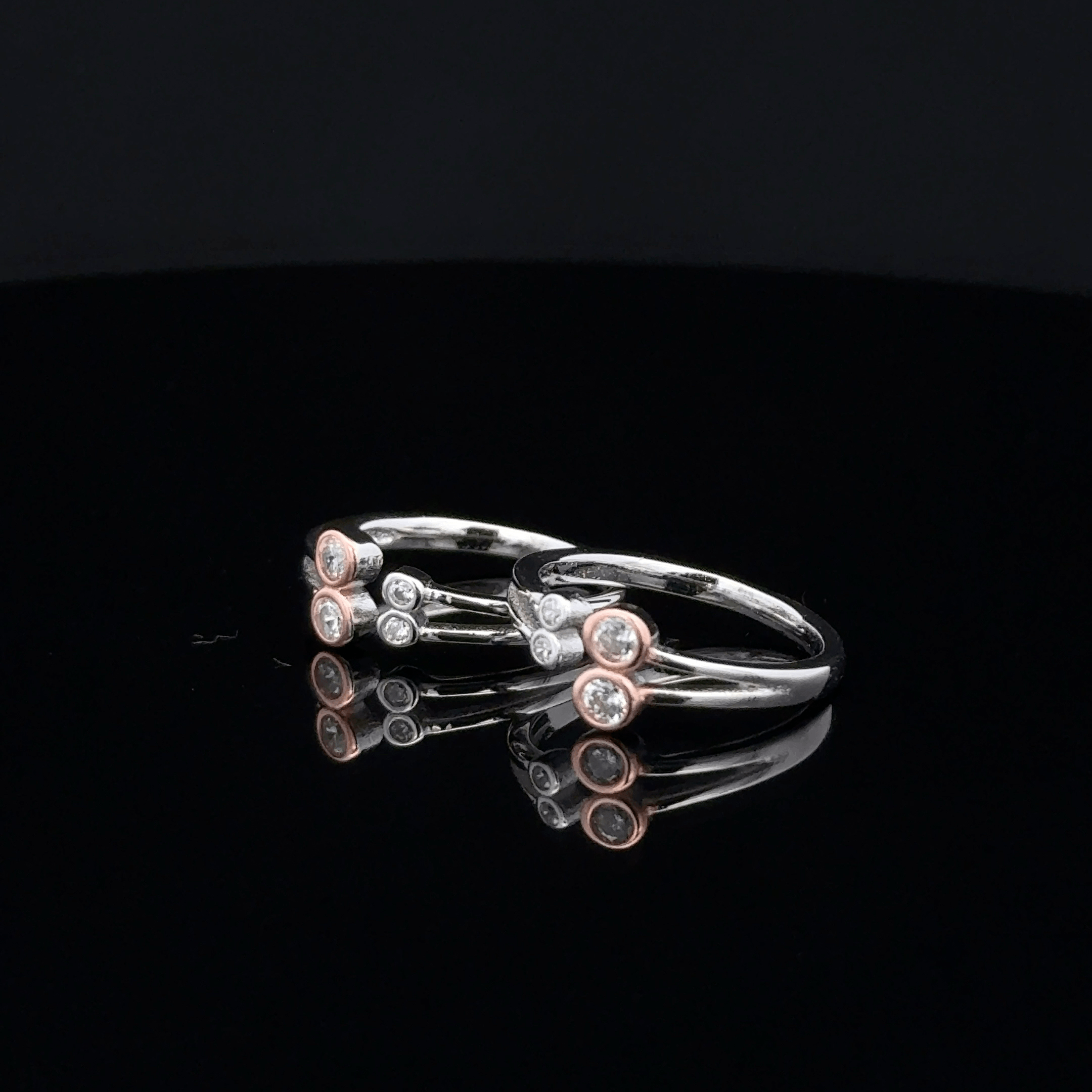 Two-Tone Dual-Band Bypass Toe Rings