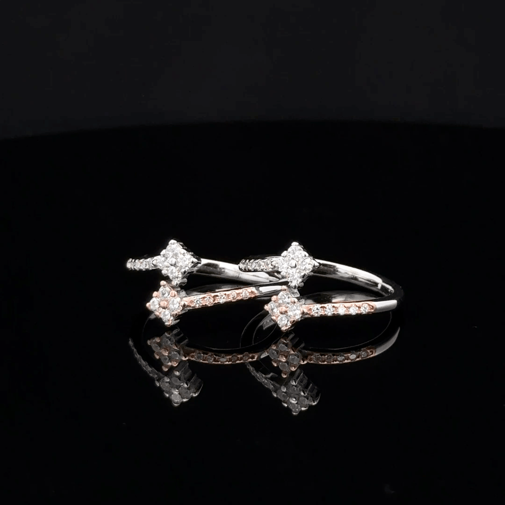 Star-Terminal Crossover Toe Rings