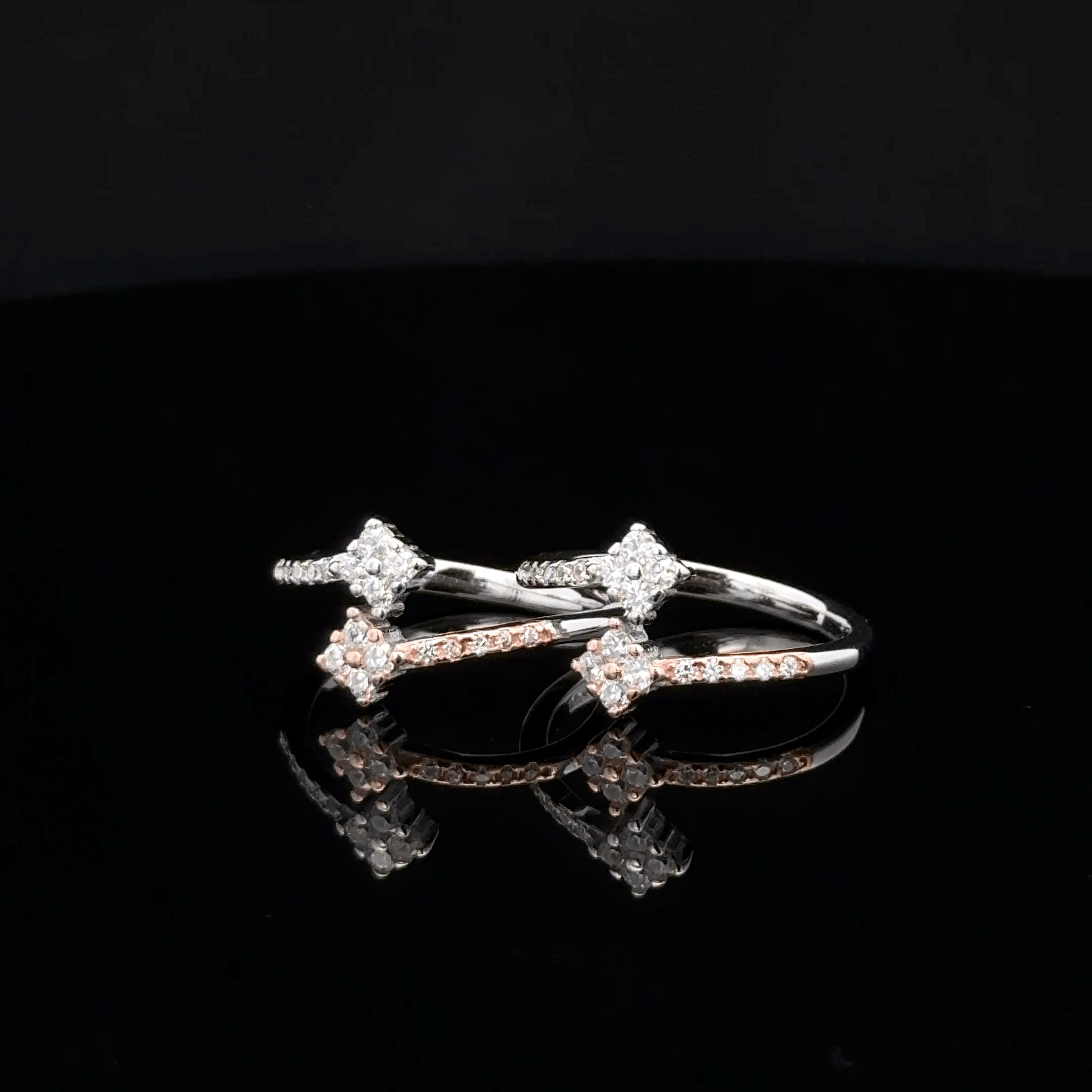 Star-Terminal Crossover Toe Rings