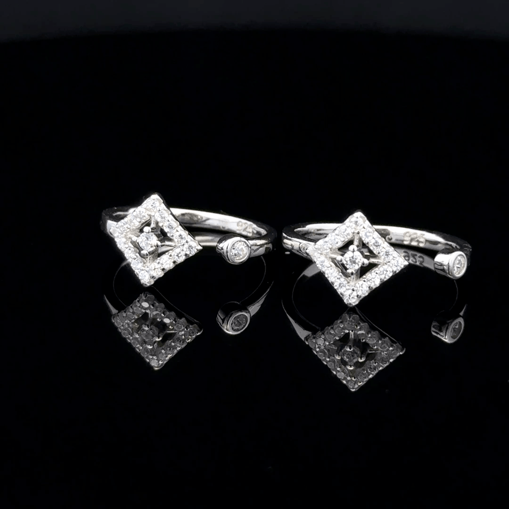 Geometric Rhombus Toe Rings