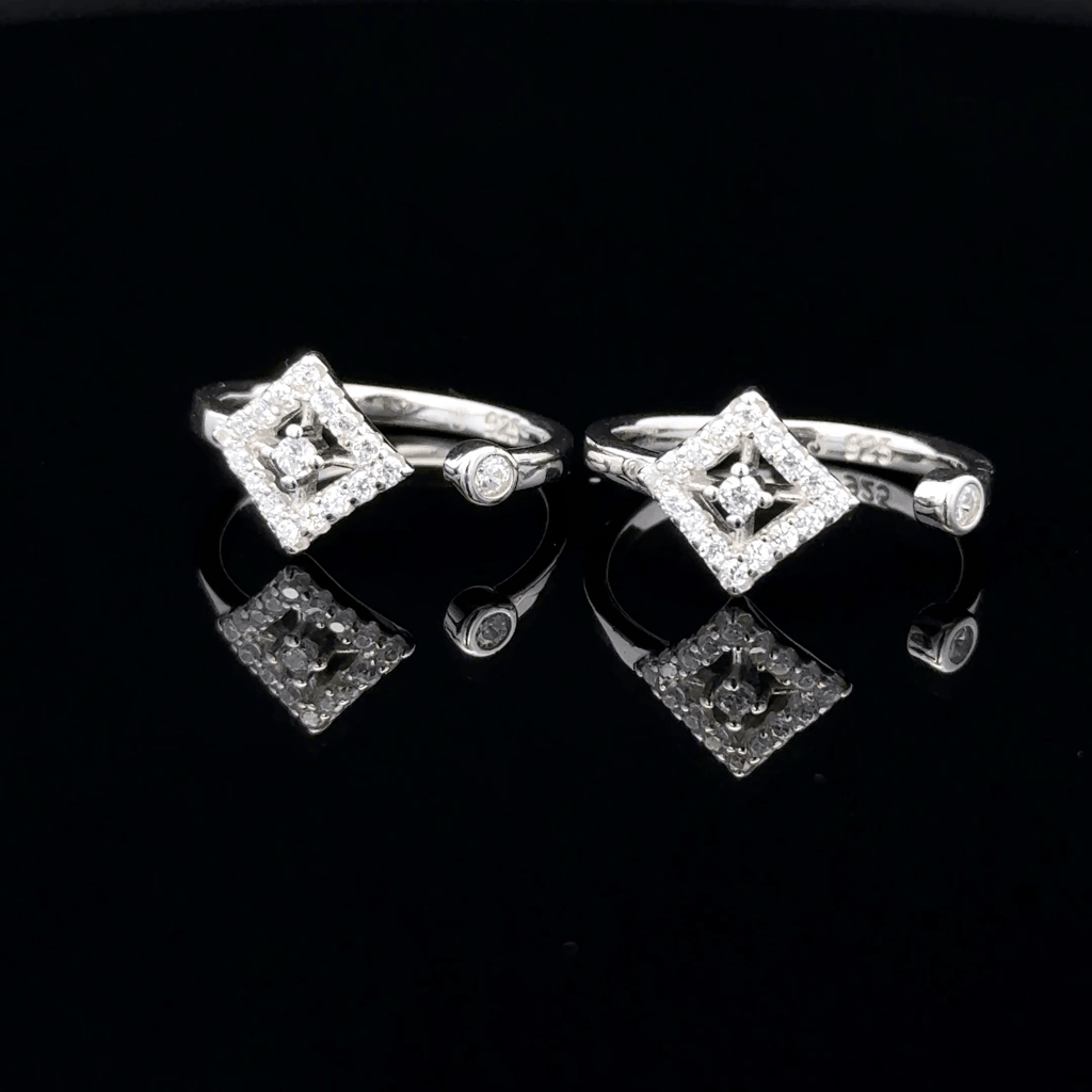 Geometric Rhombus Toe Rings