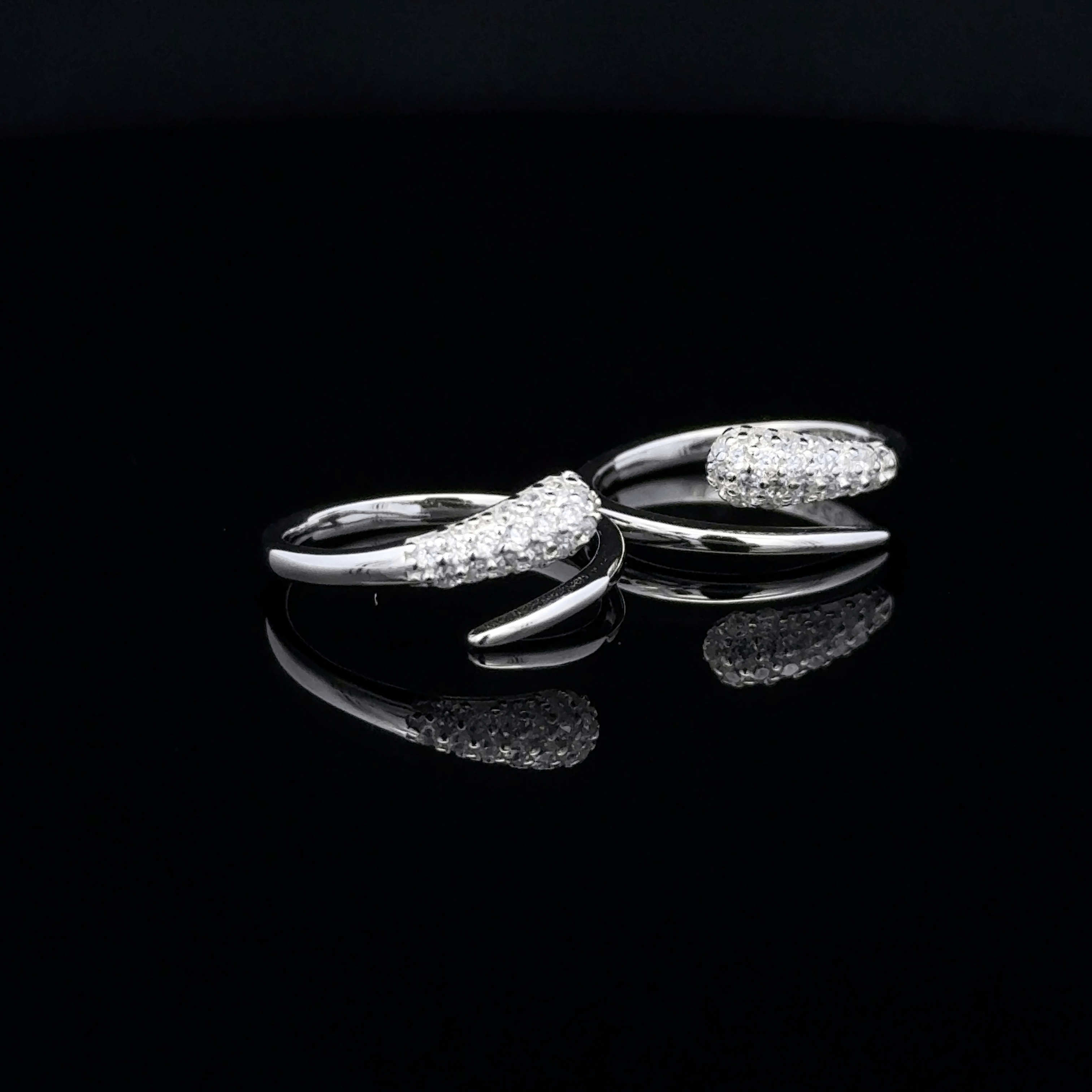 Pave Set Pointed Wrap Toe Rings
