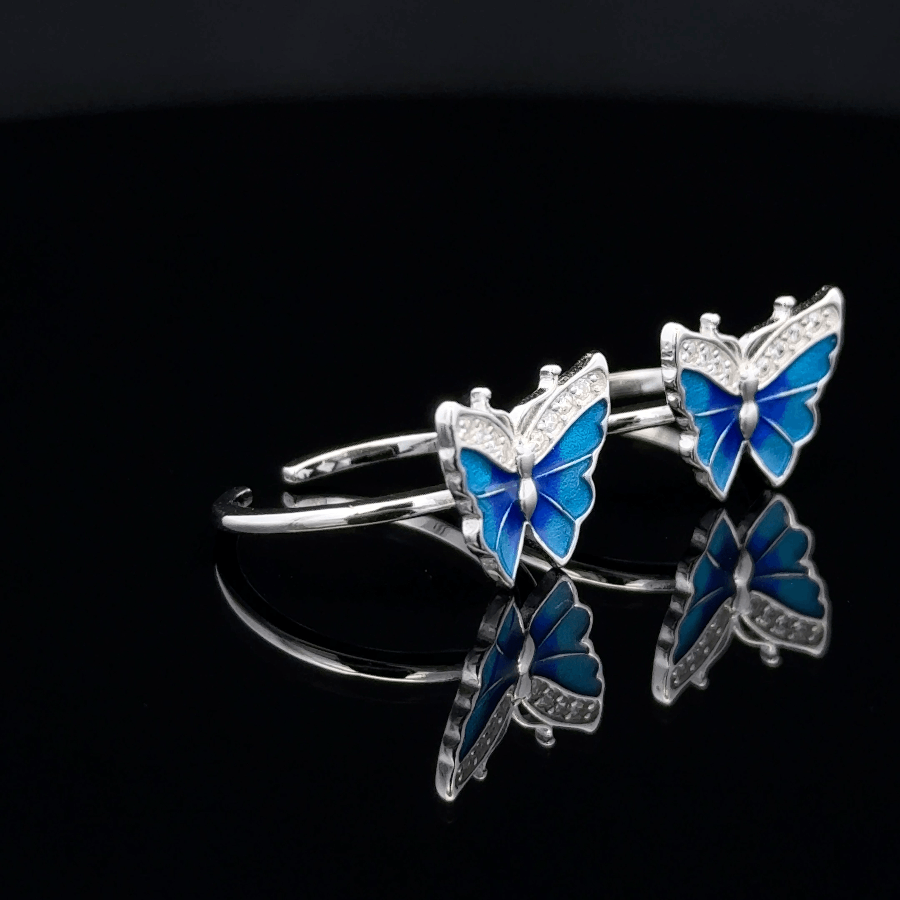 Butterfly toerings