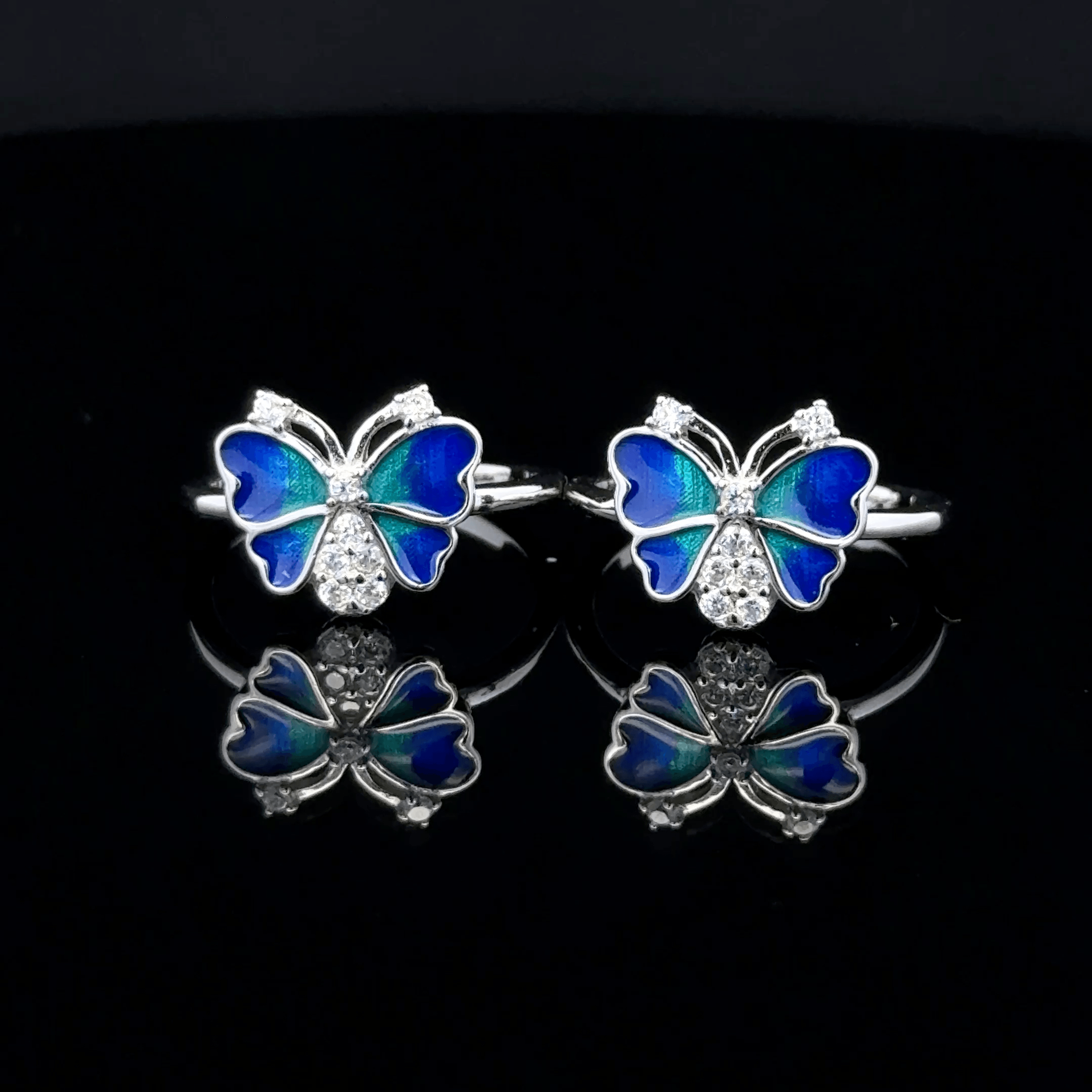 Butterfly toerings