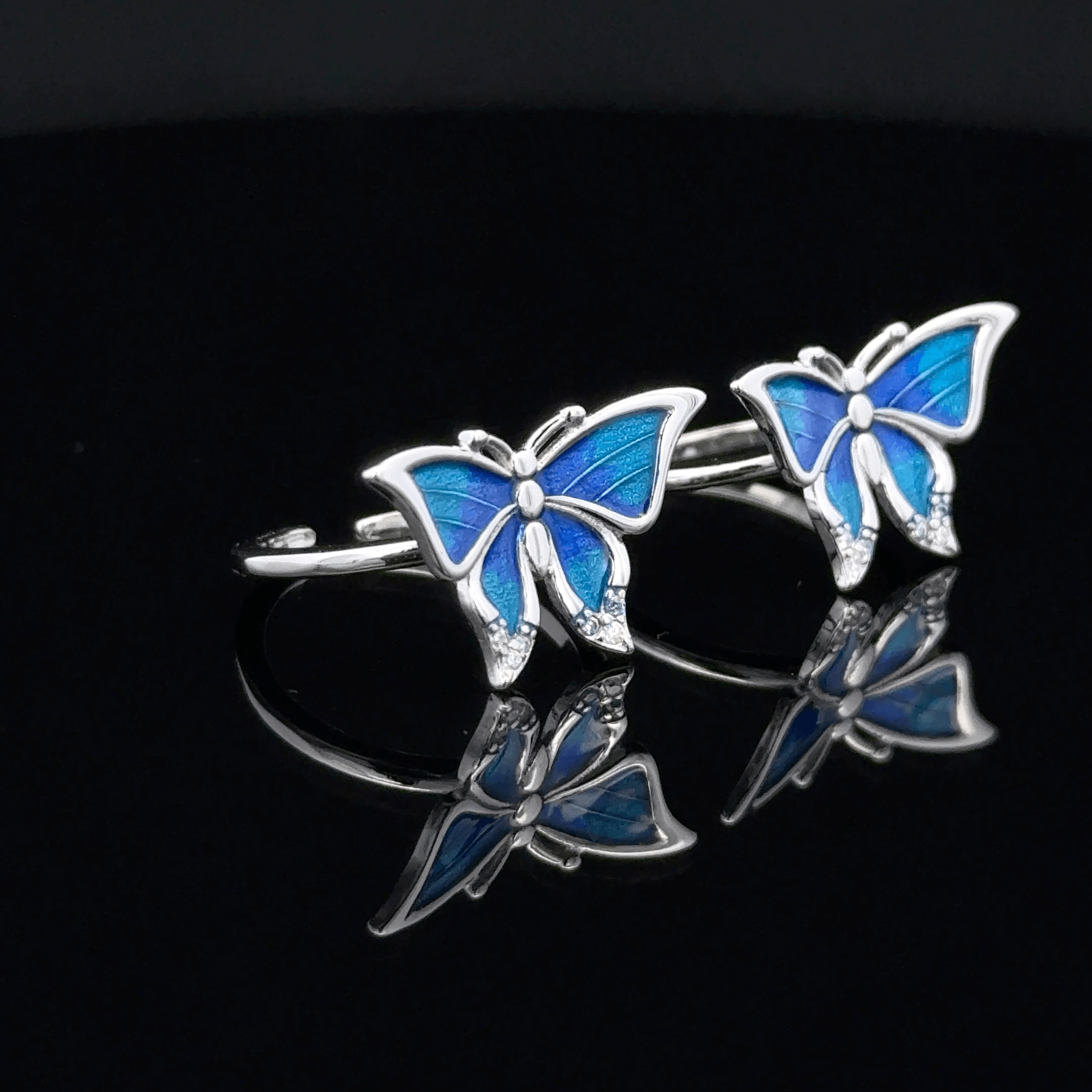 Butterfly toerings