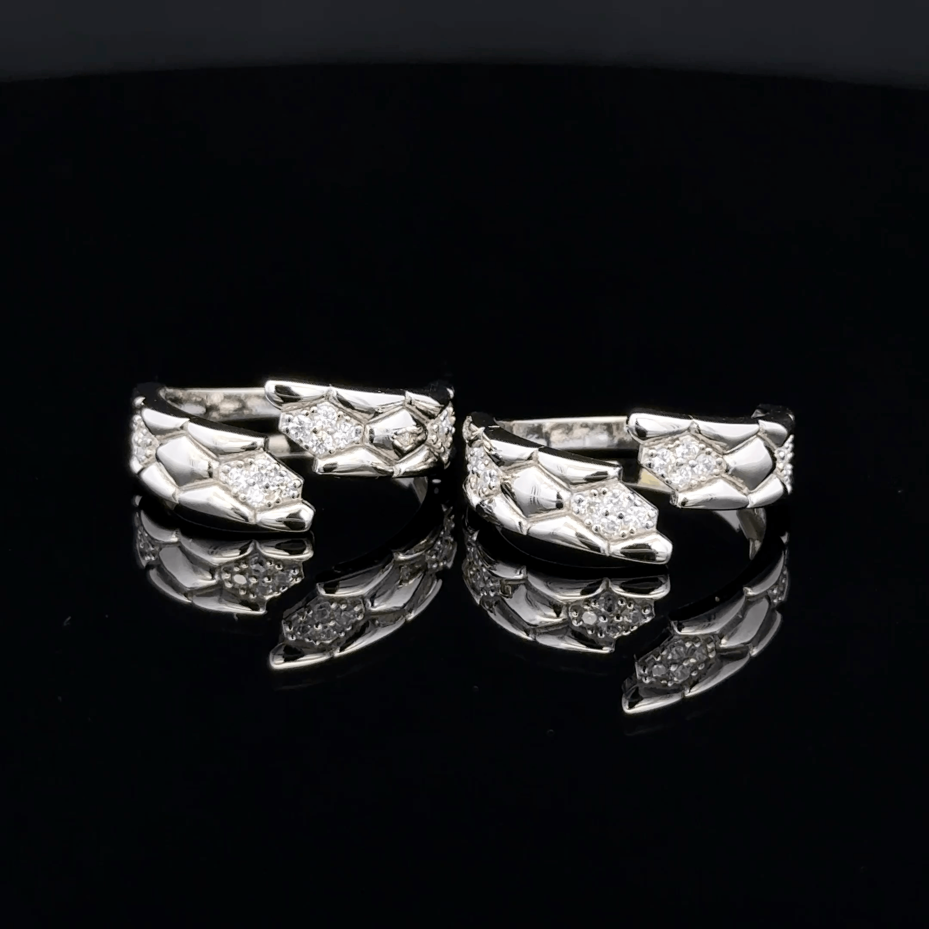 Snake Scale Bypass Toe Rings