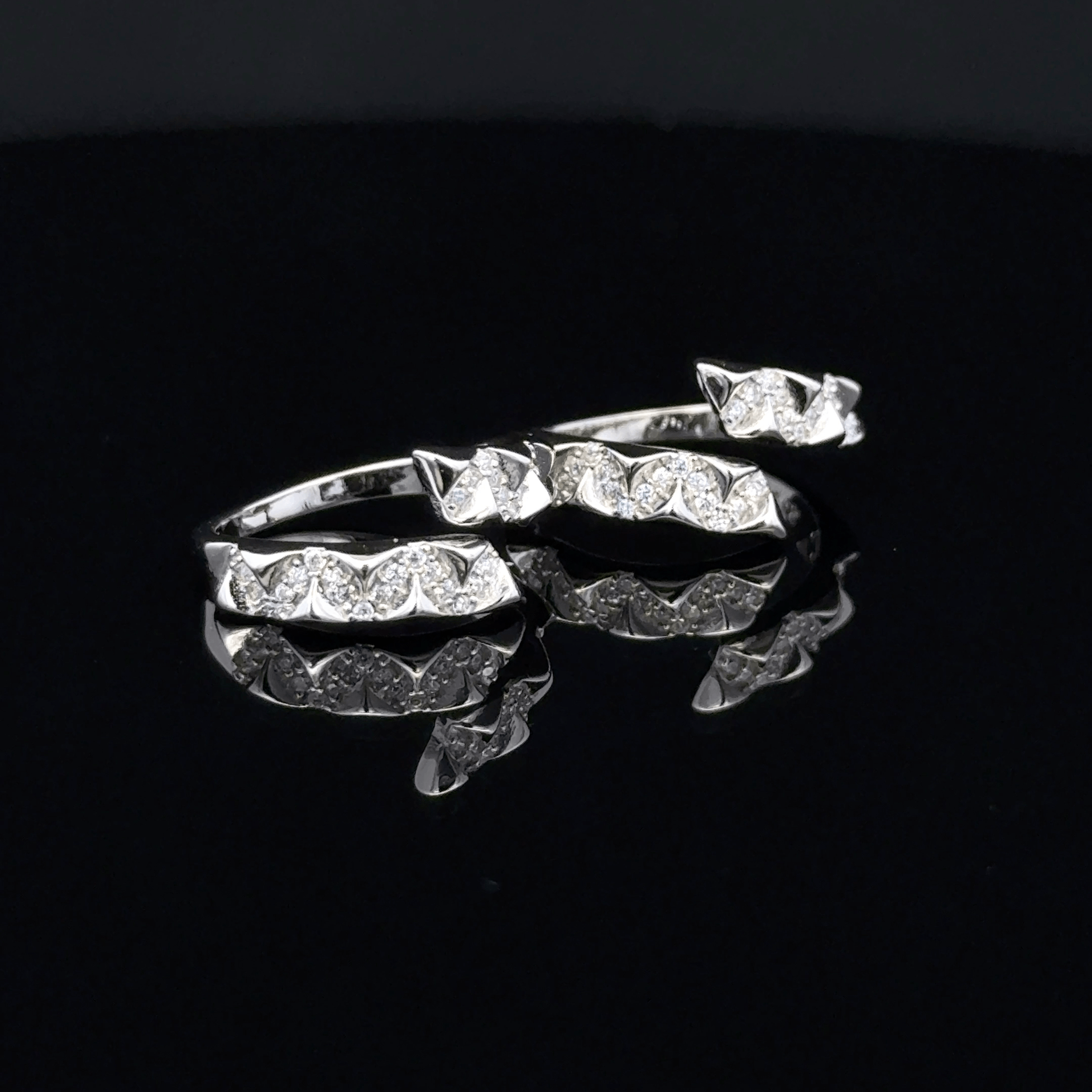 Zigzag Geometric Bypass Toe Rings