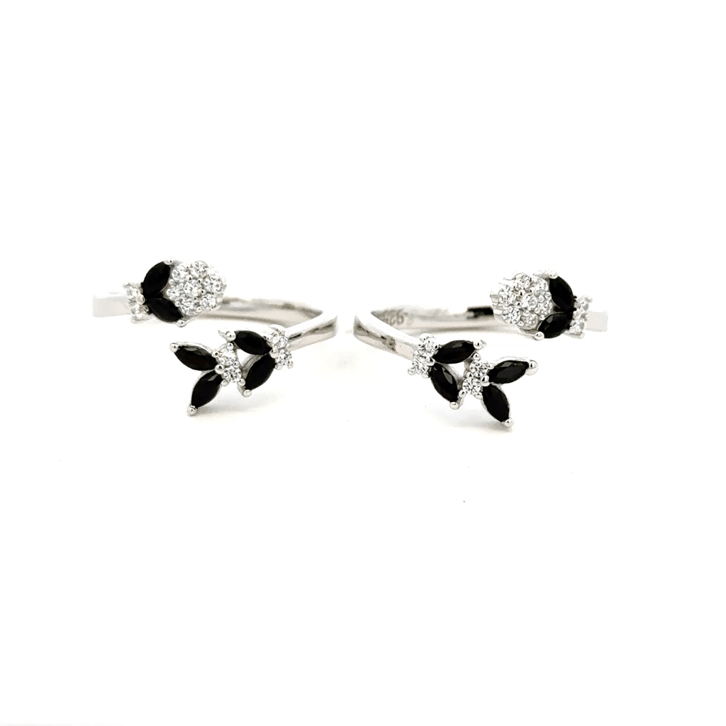 Leaf-Motif Toe Ring
