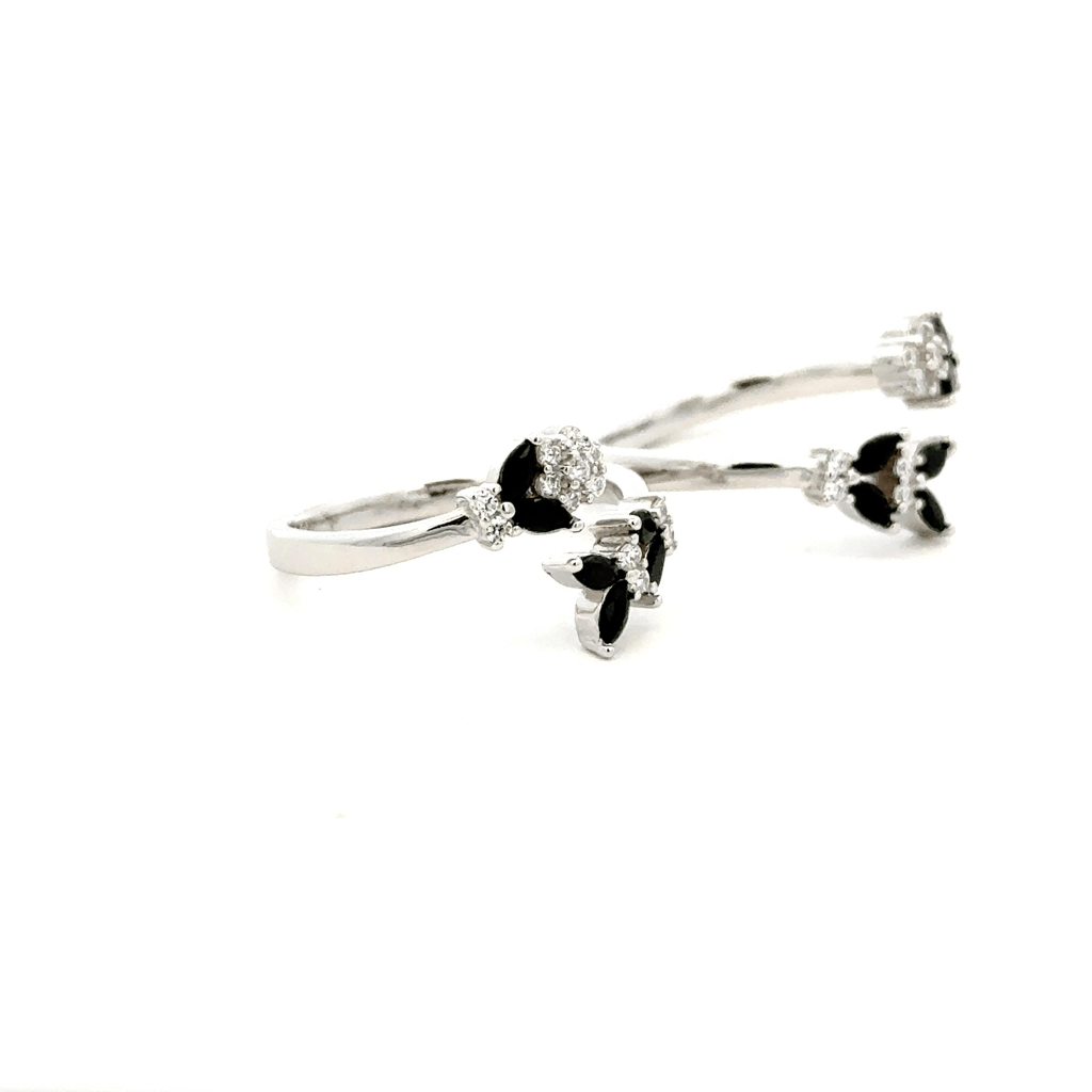 Leaf-Motif Toe Ring