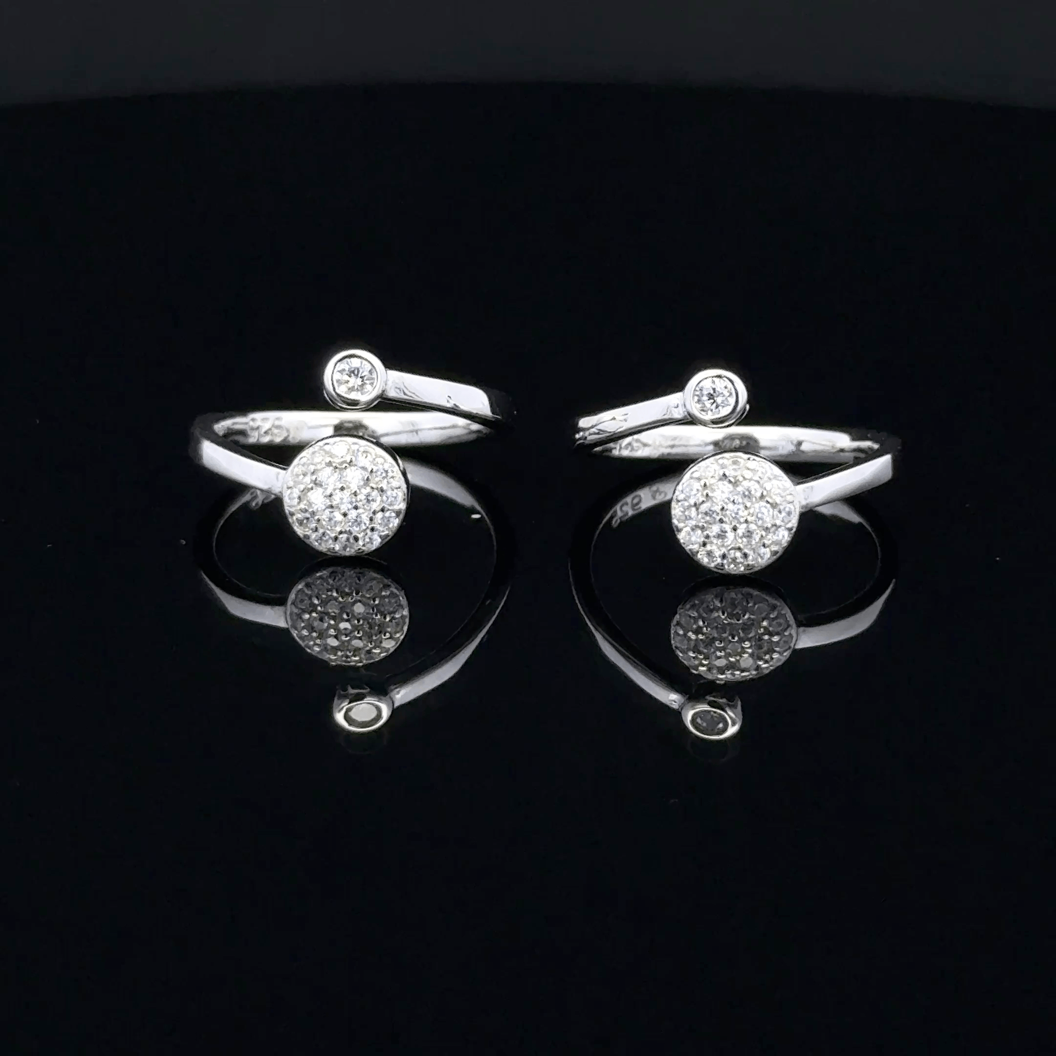 Pave Circle toerings