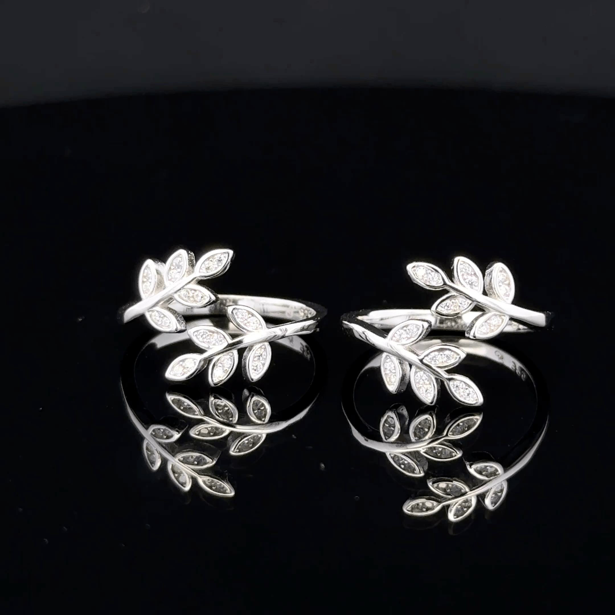 Leaf Vine Toe Rings