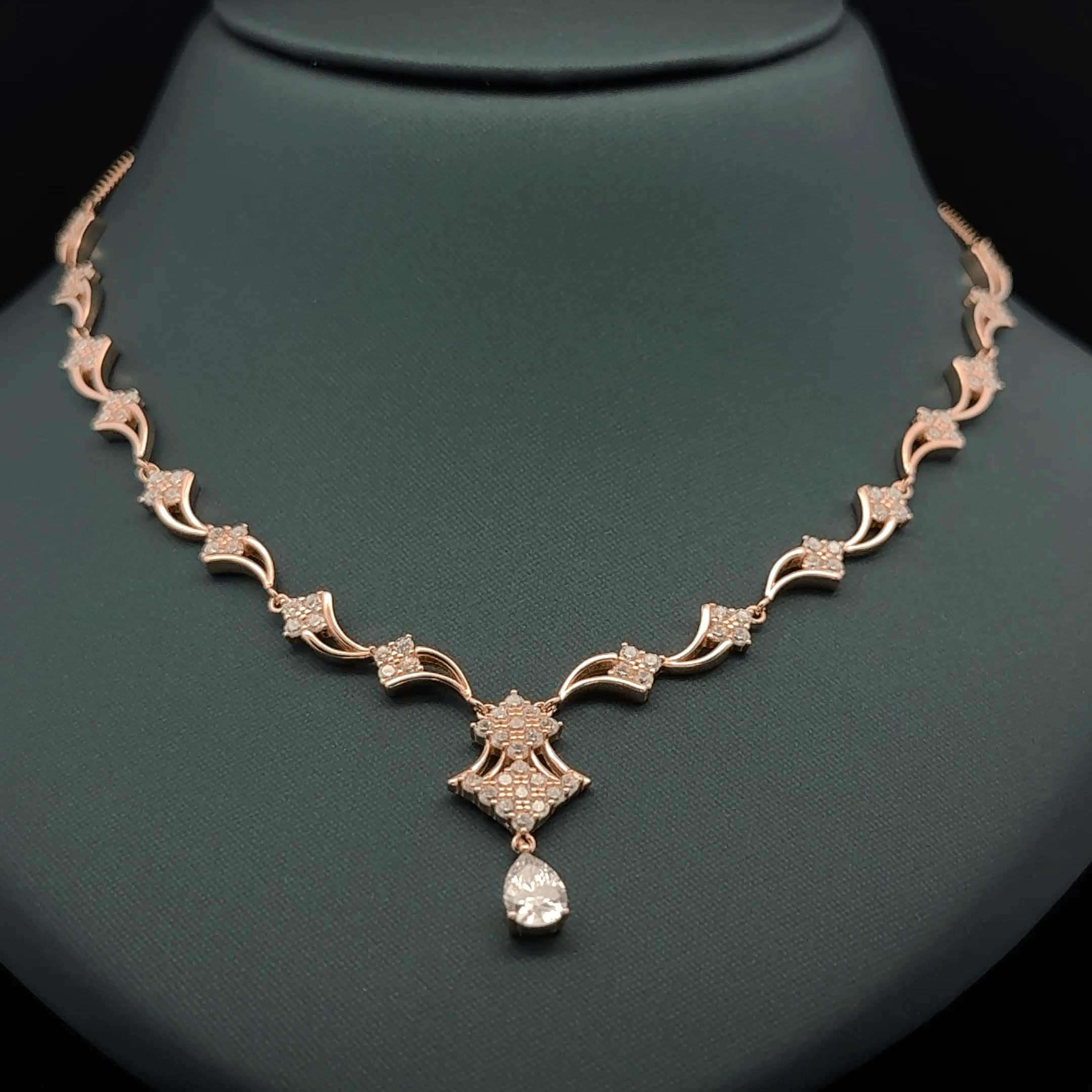Leaf Necklace