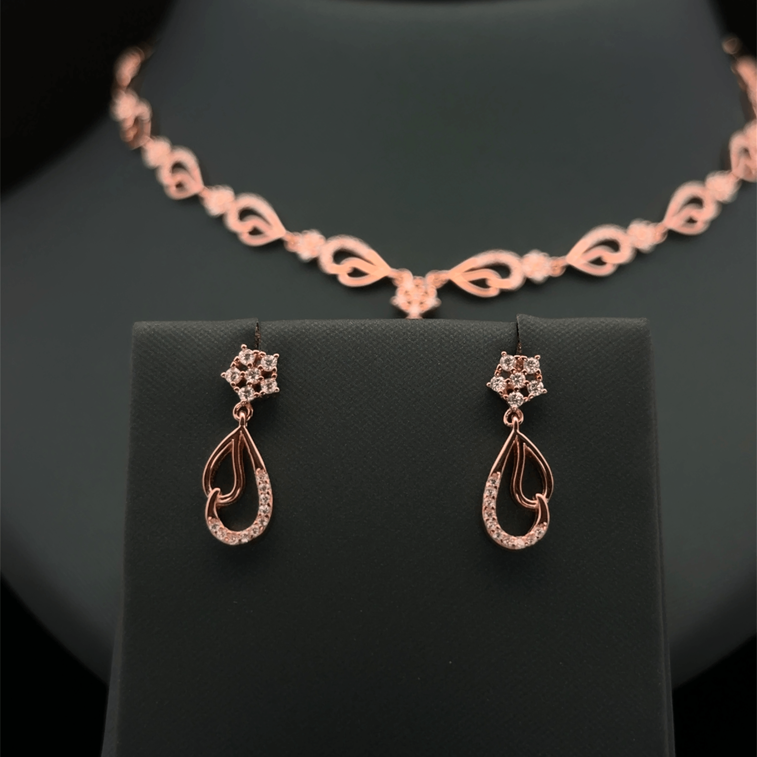 Classy Necklace