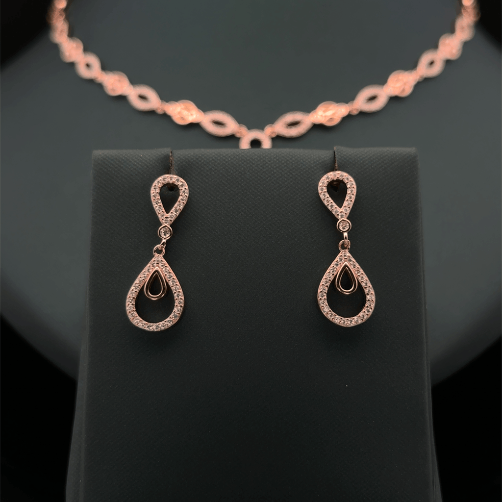 Elegantly Crafted Necklace