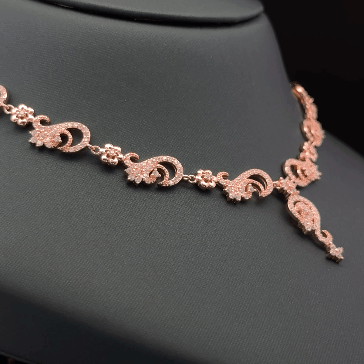 Classy Necklace