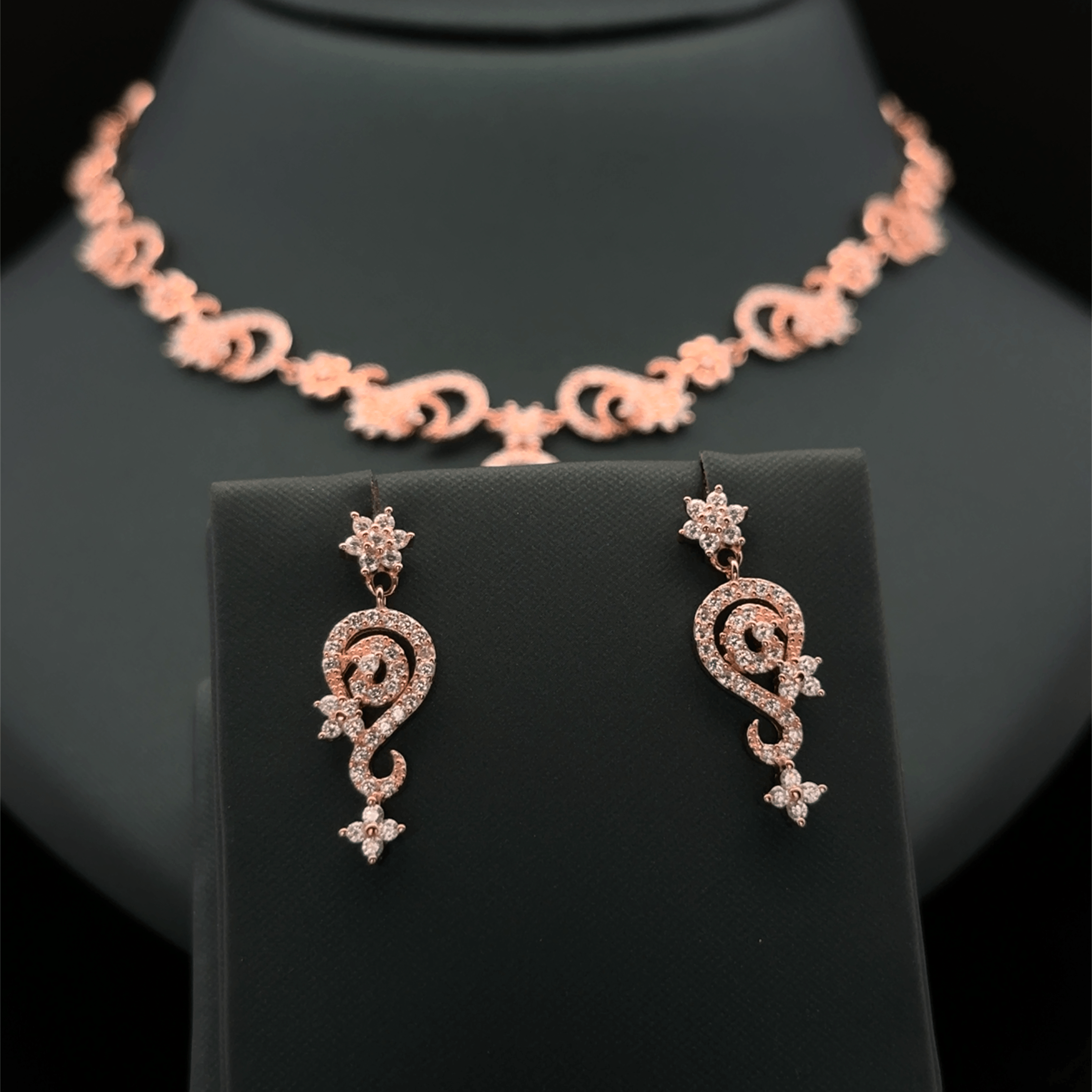 Classy Necklace
