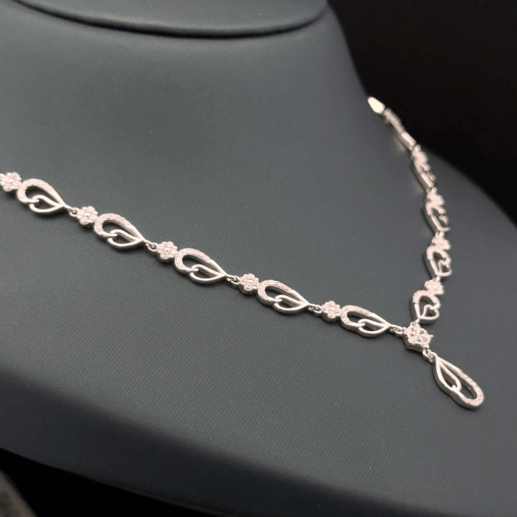 Flower Necklace