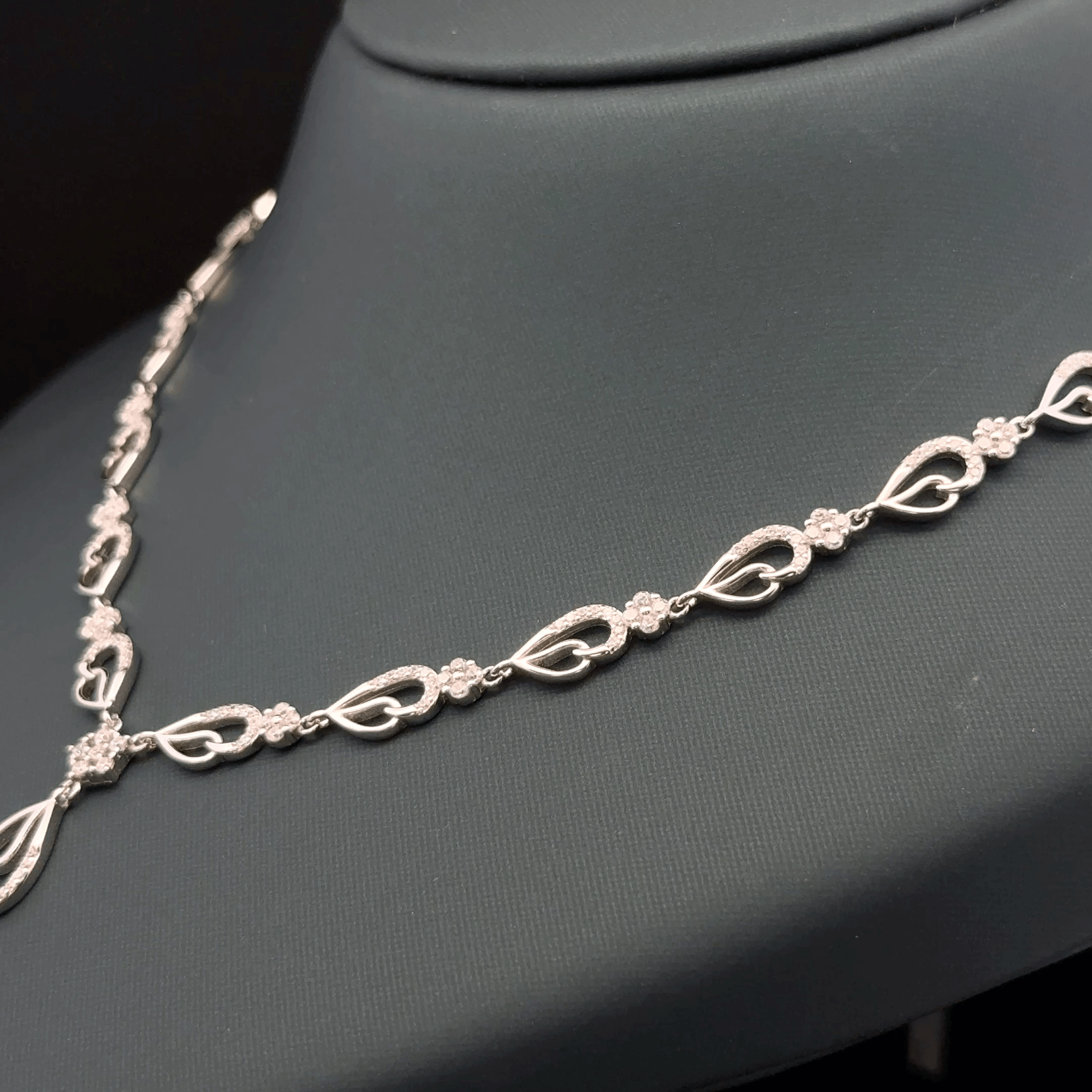 Flower Necklace
