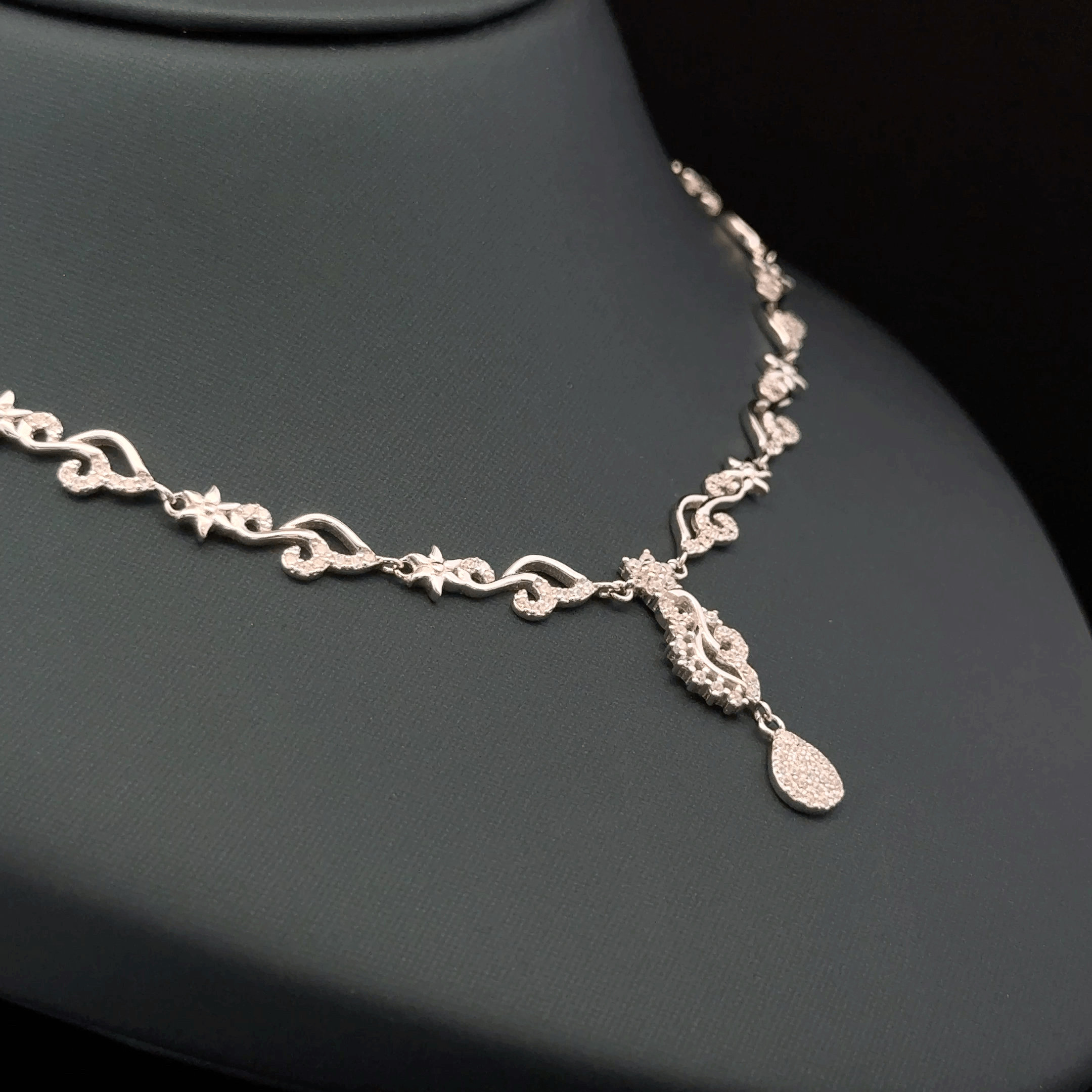 Signature Necklace