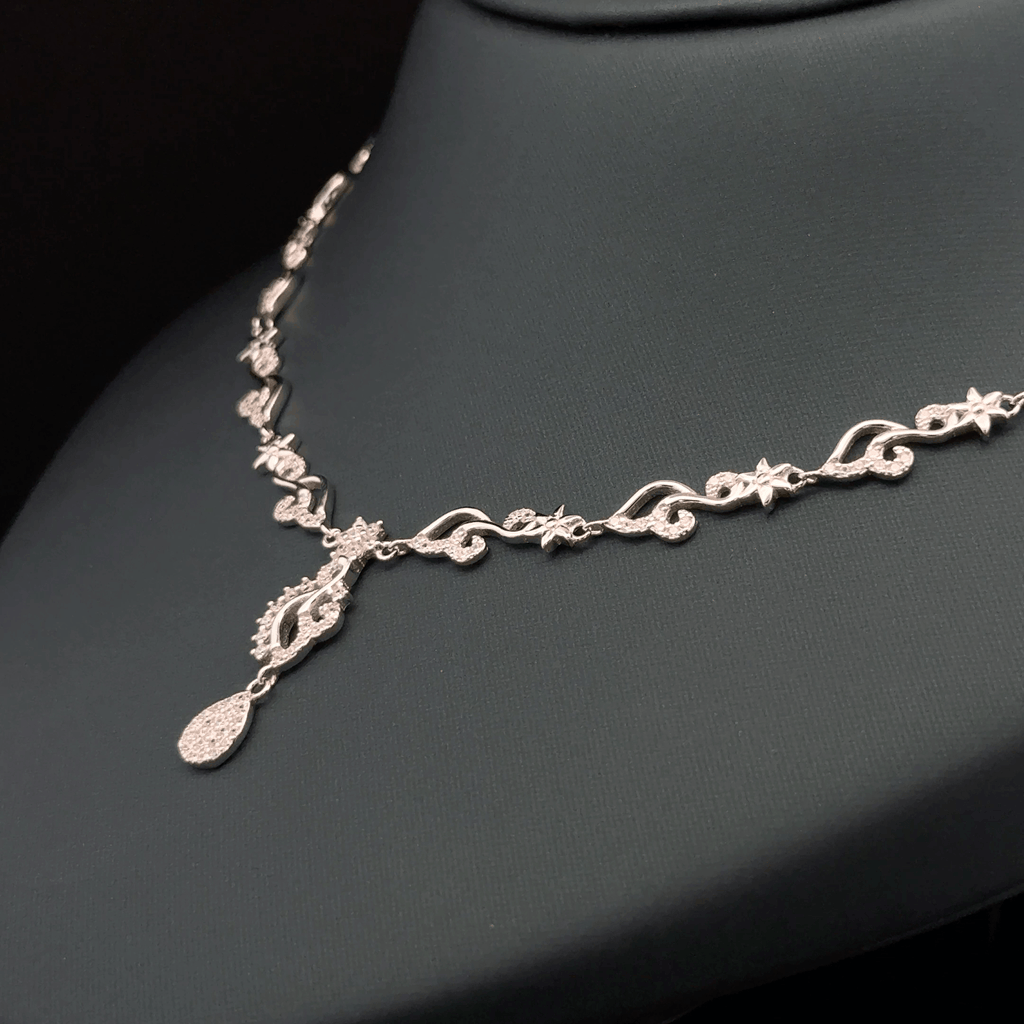 Signature Necklace
