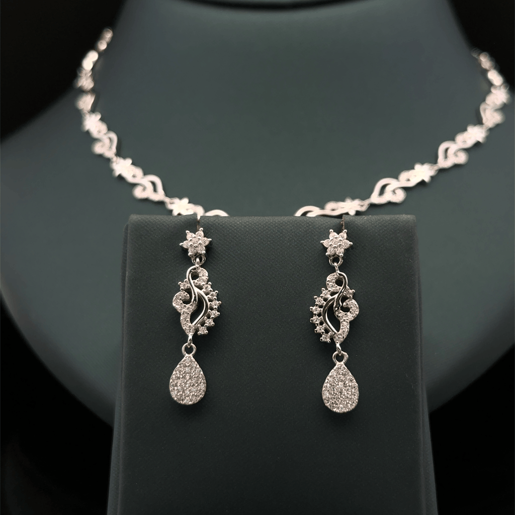 Signature Necklace