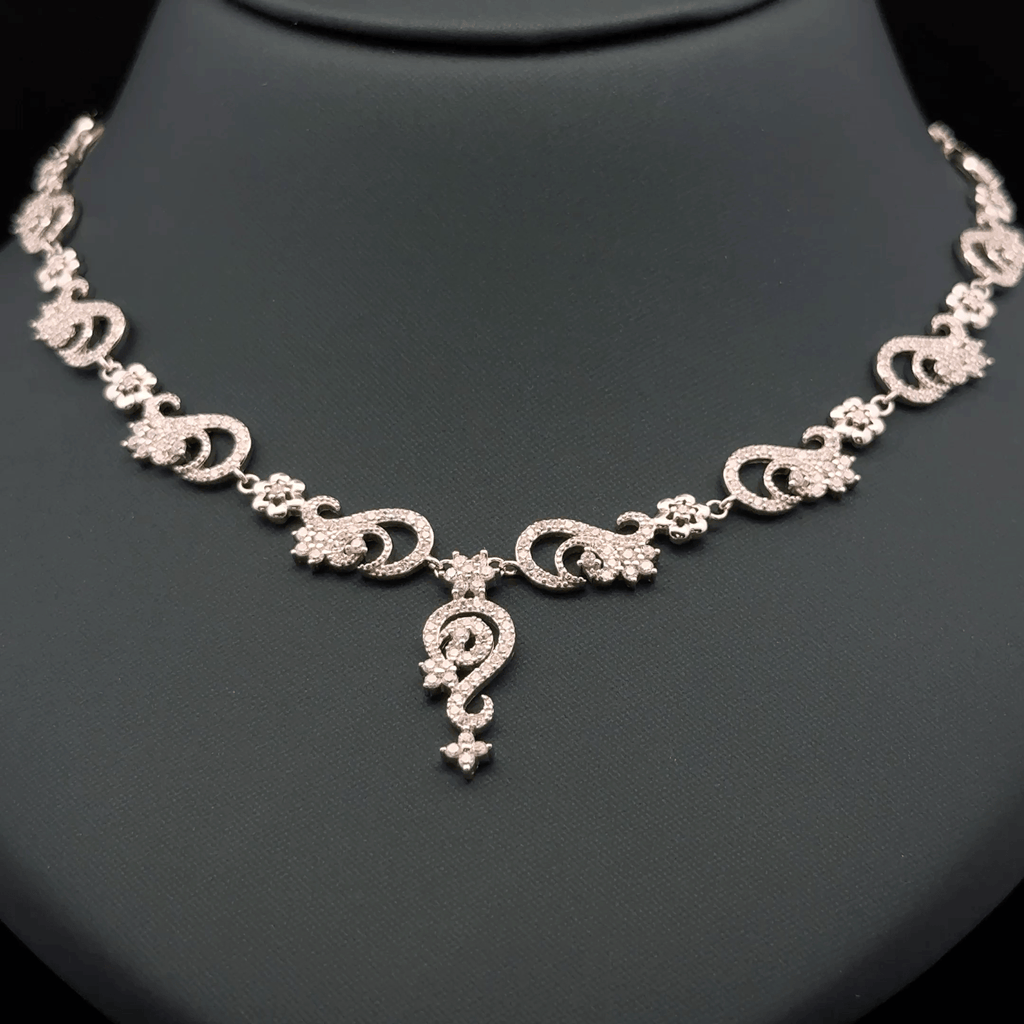 S-Shape Necklace
