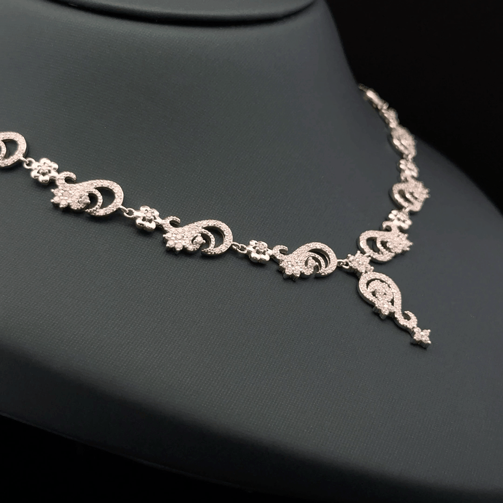 S-Shape Necklace