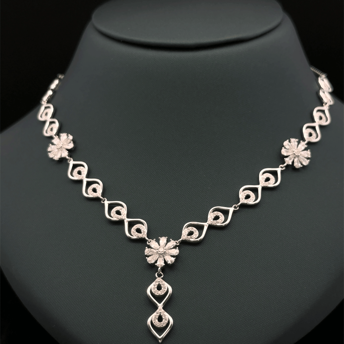 Flower Necklace