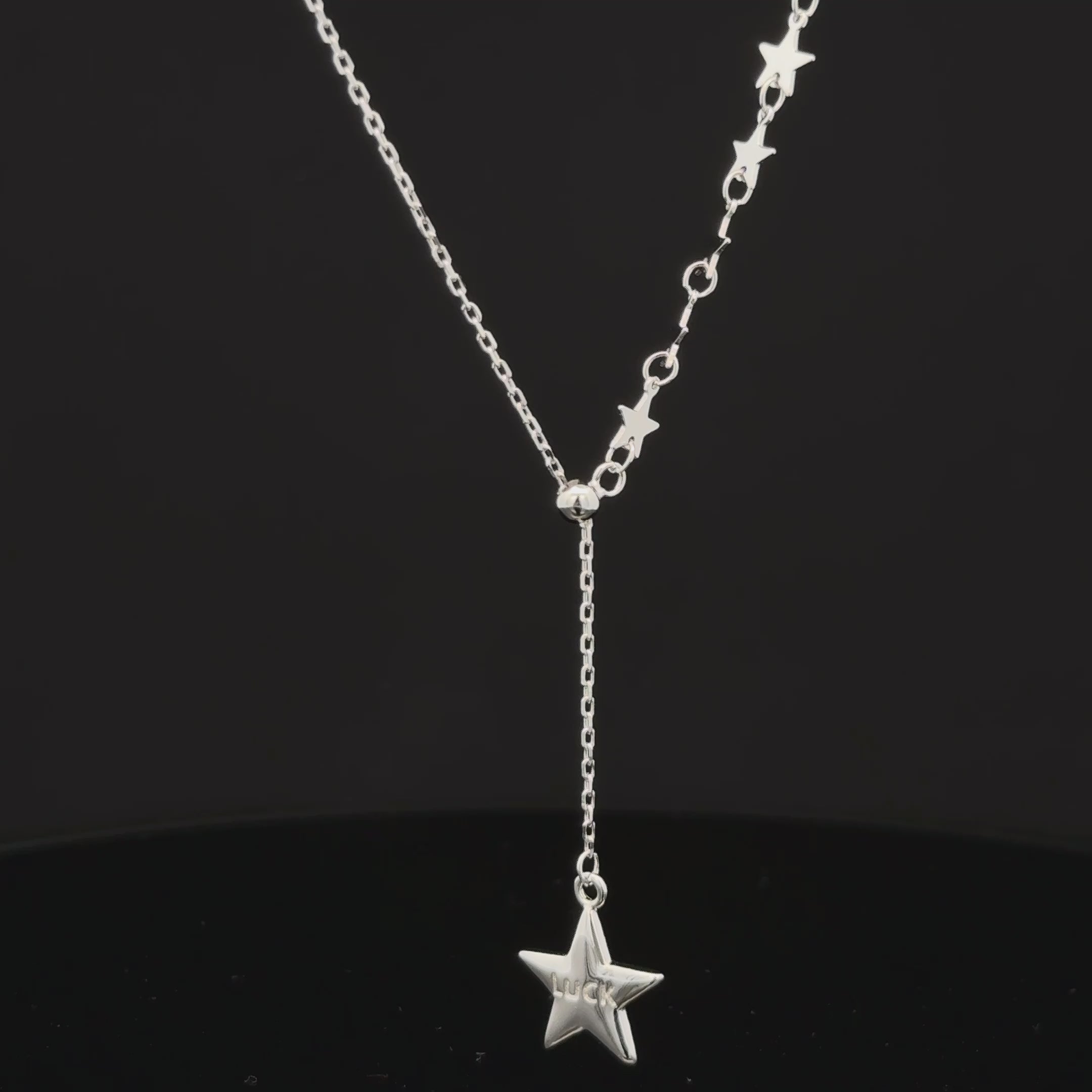 Star shaped chain pendant