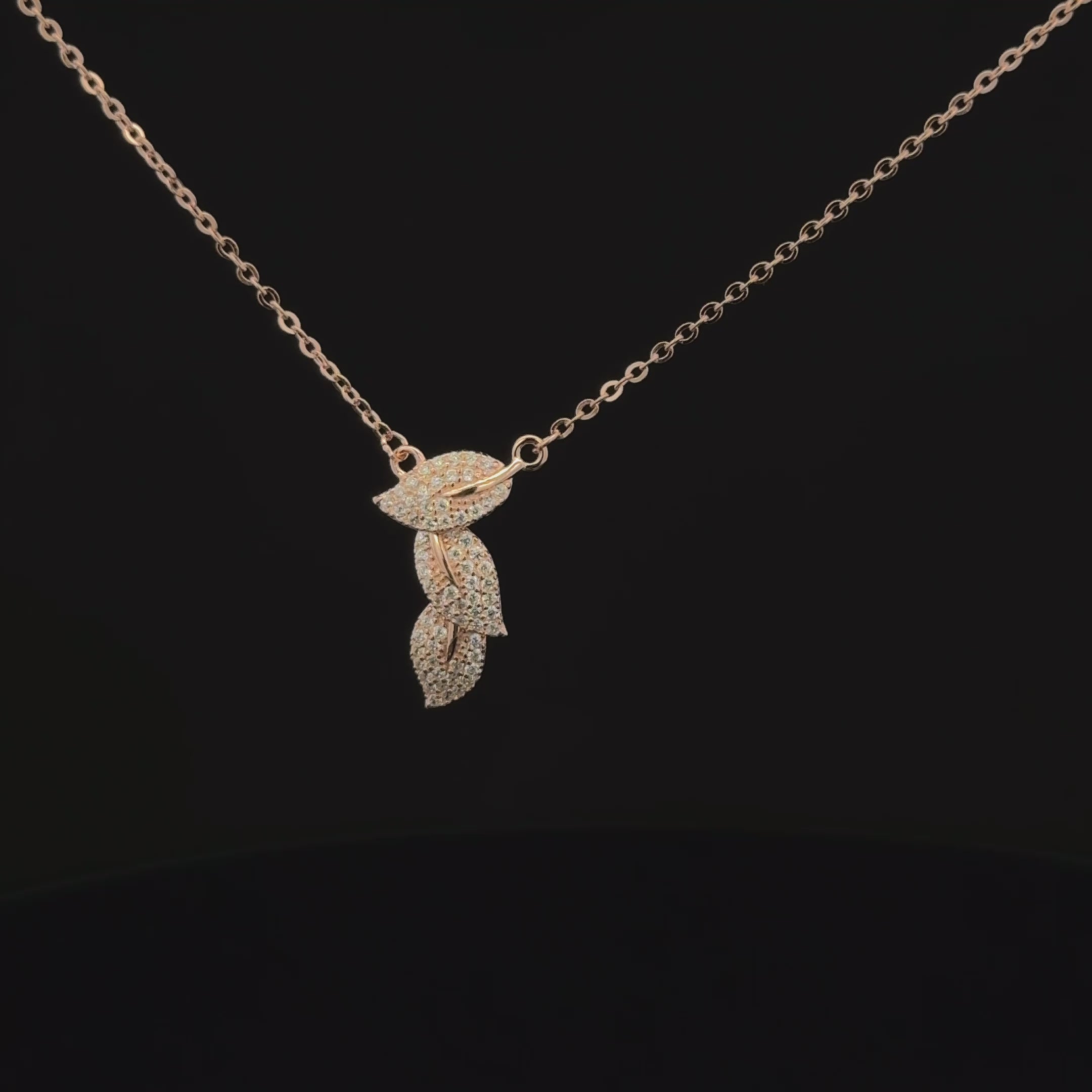 Leaf Rosegold Chain With Pendant