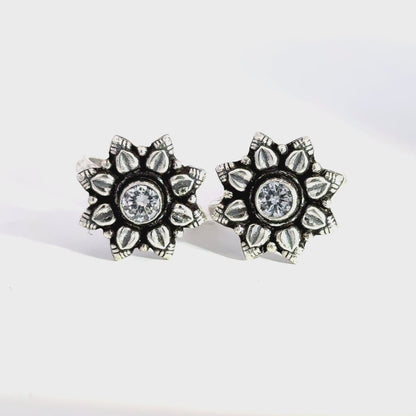 Antique Stone Toerings
