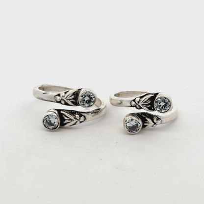 Antique Stone Toerings