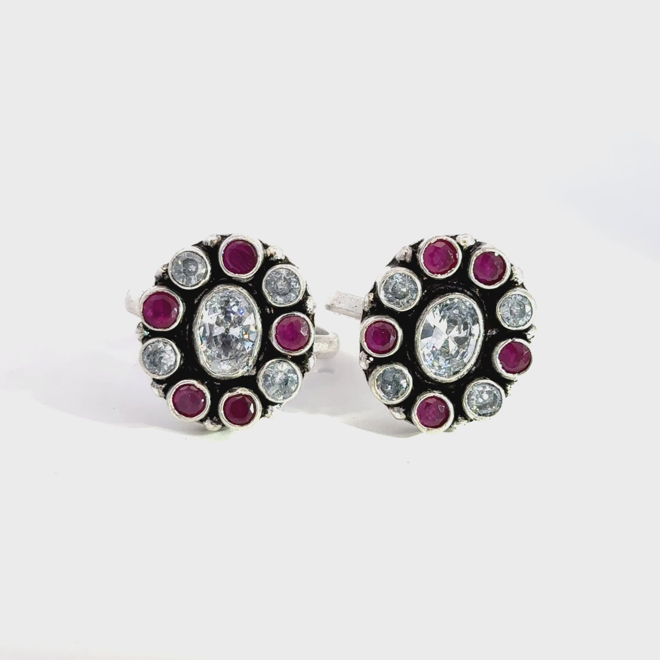 Antique Stone Toerings