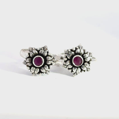 Antique Stone Toerings