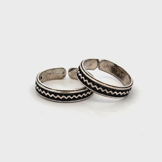 Antique Band Toerings