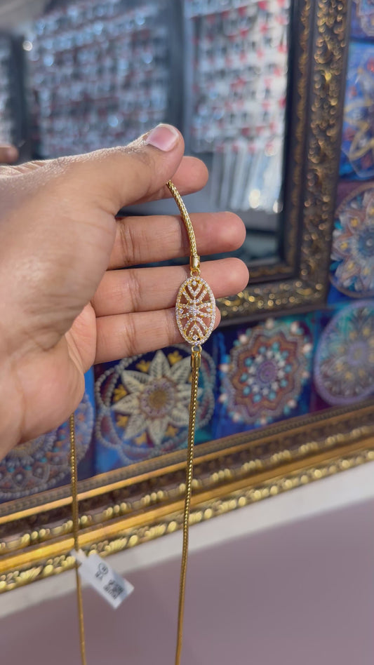 Oval Mugappu Thali Kodi Chain