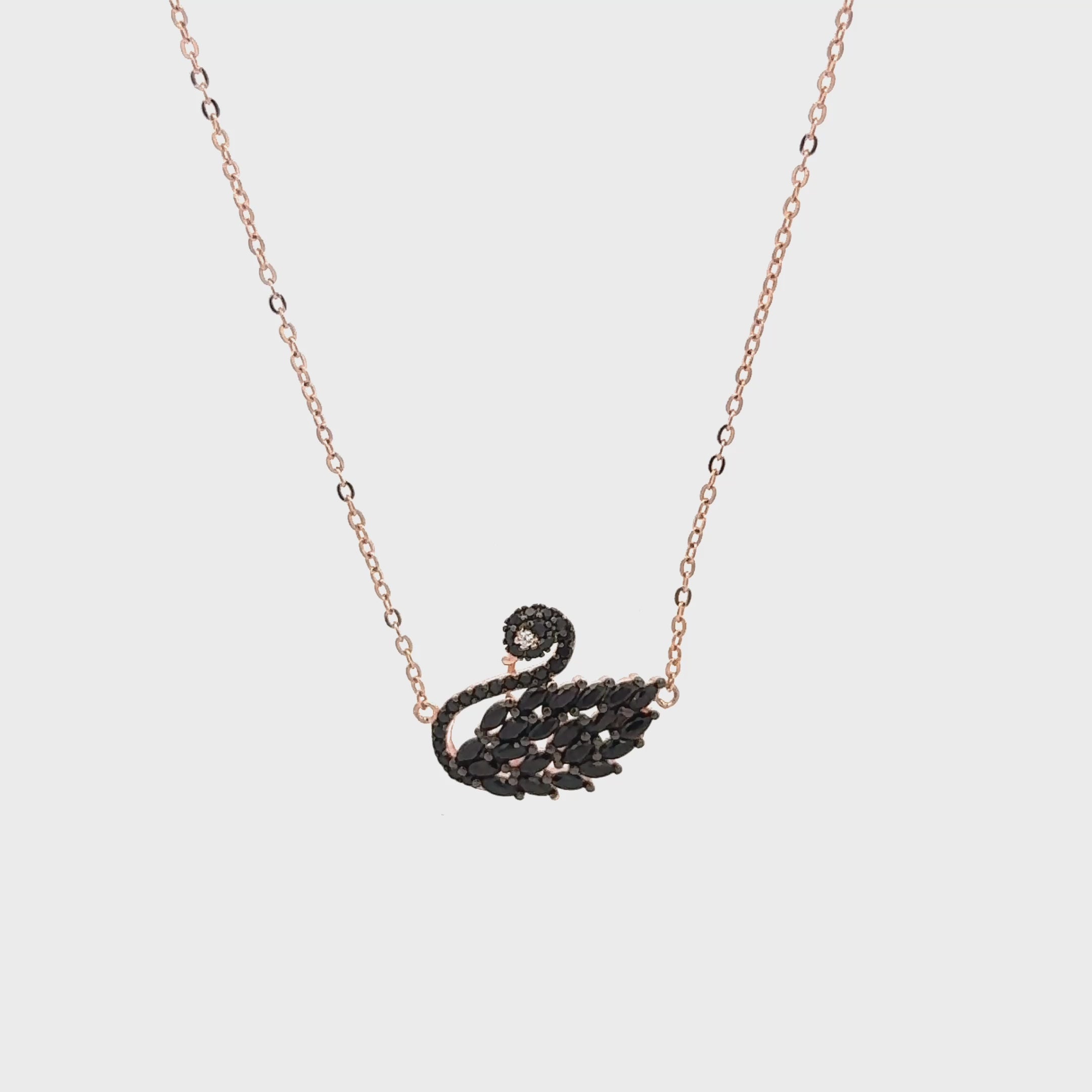Rosegold Swan Chain With Pendant