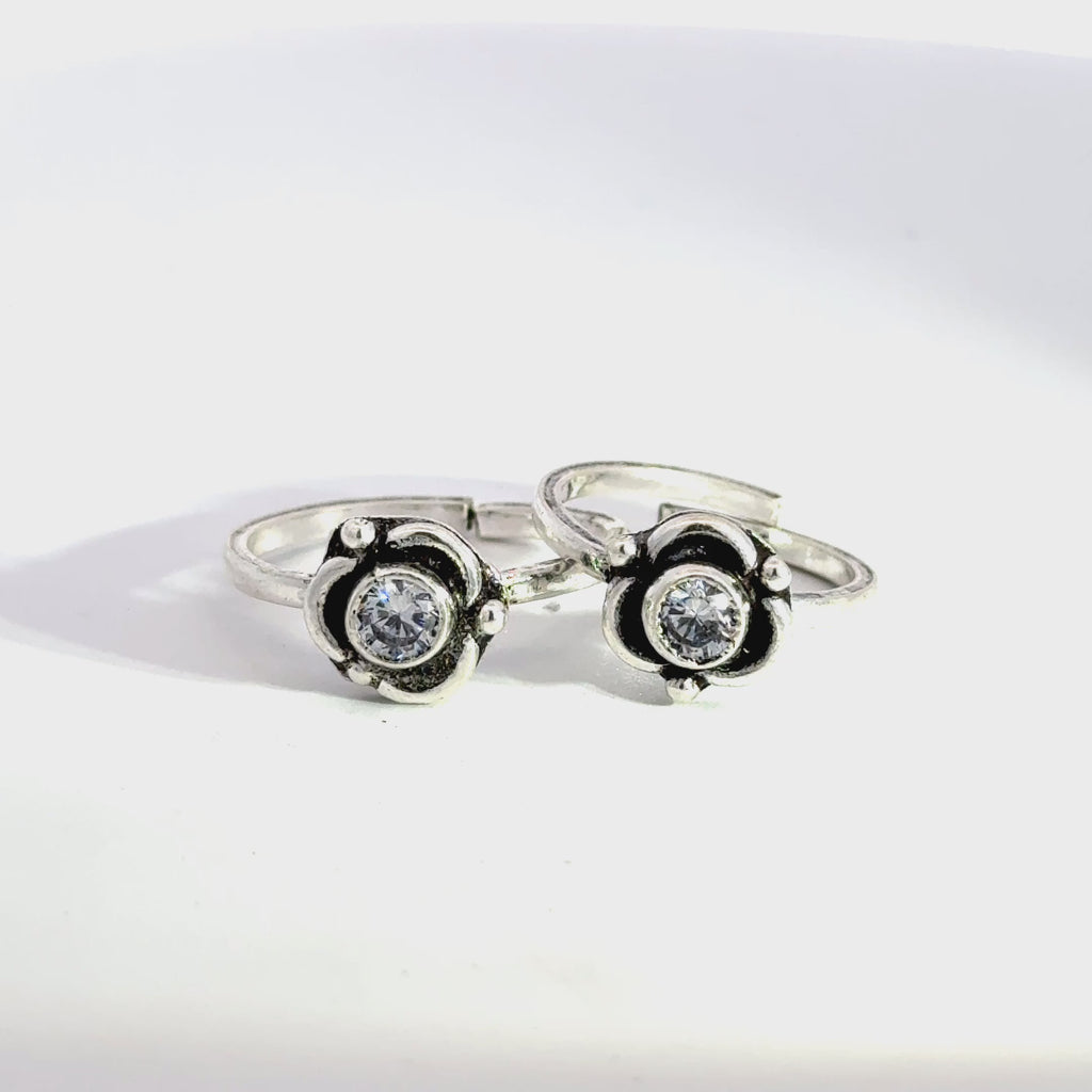 Antique Stone Toerings