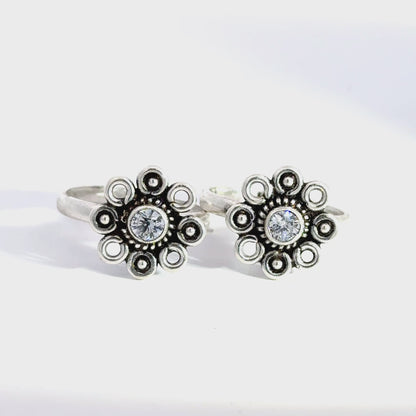 Antique Stone Toerings
