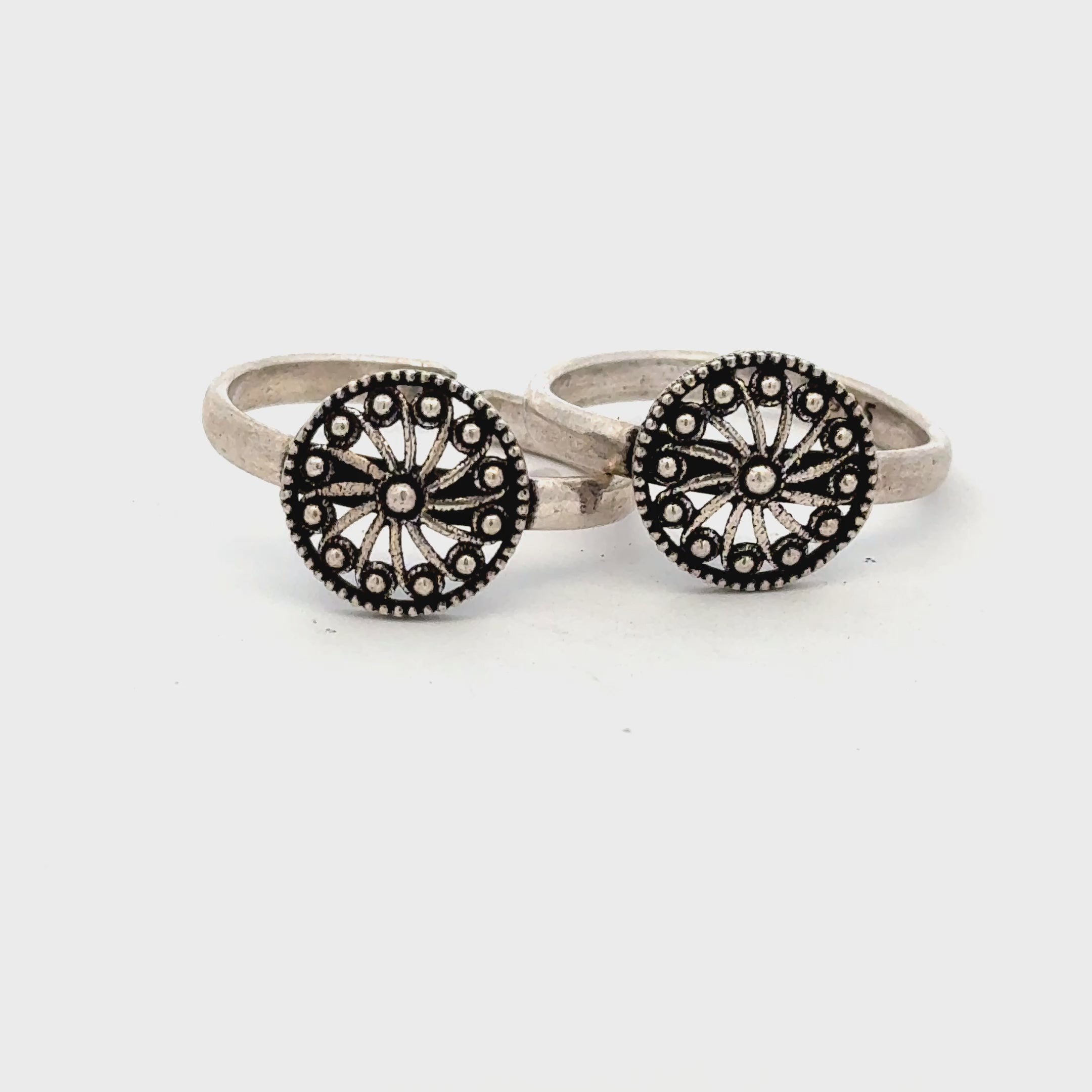 Antique Round Toerings