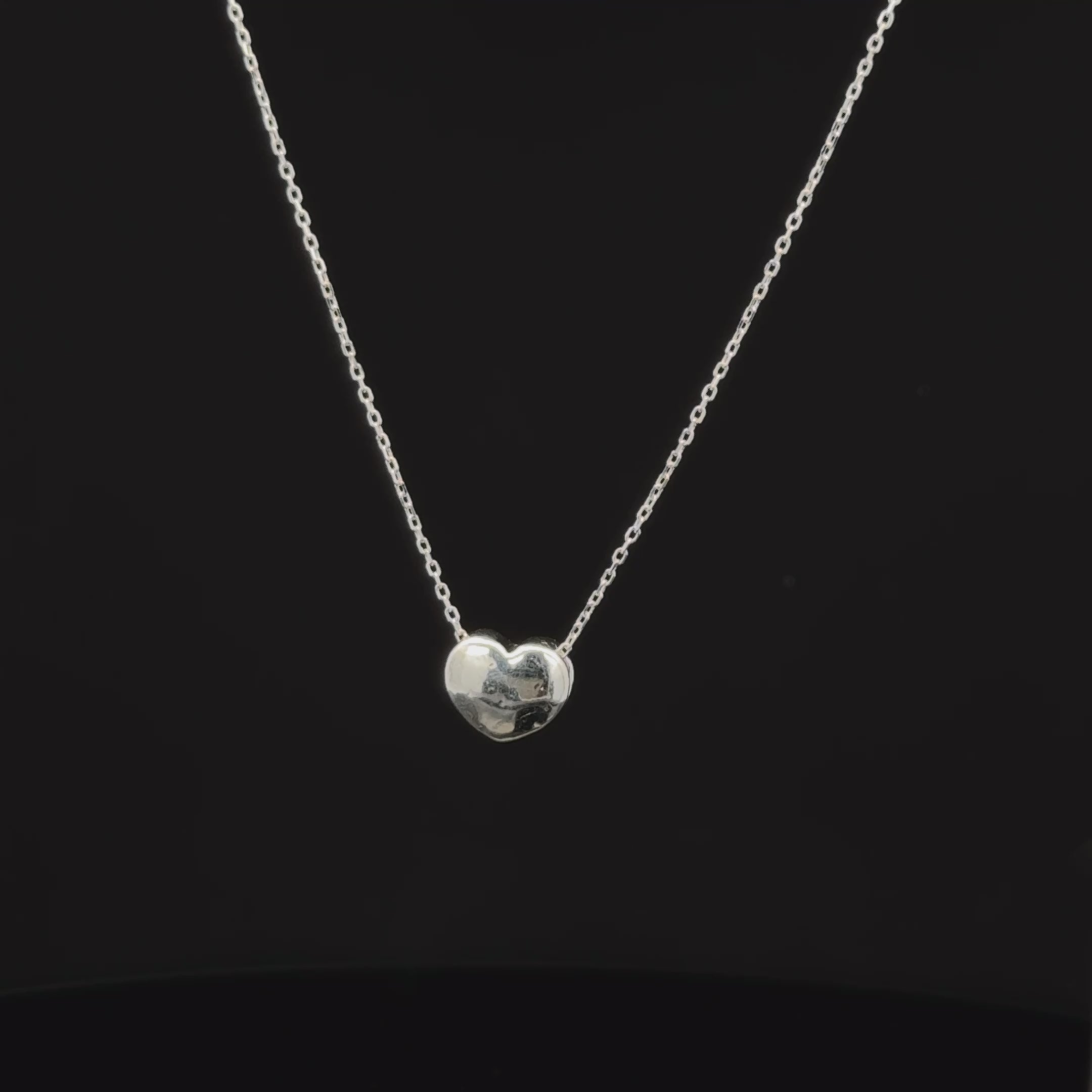 Heart shape chain pendant