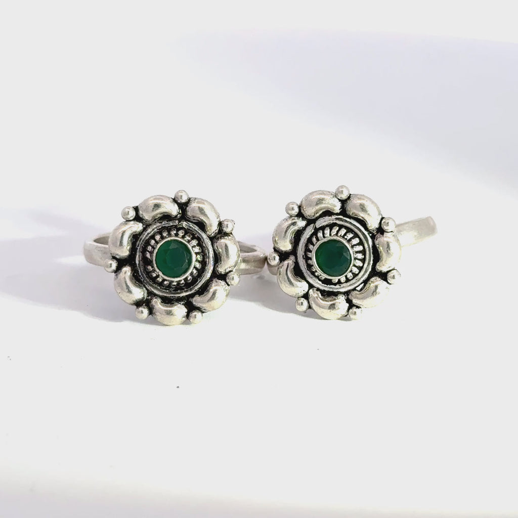 Antique Stone Toerings