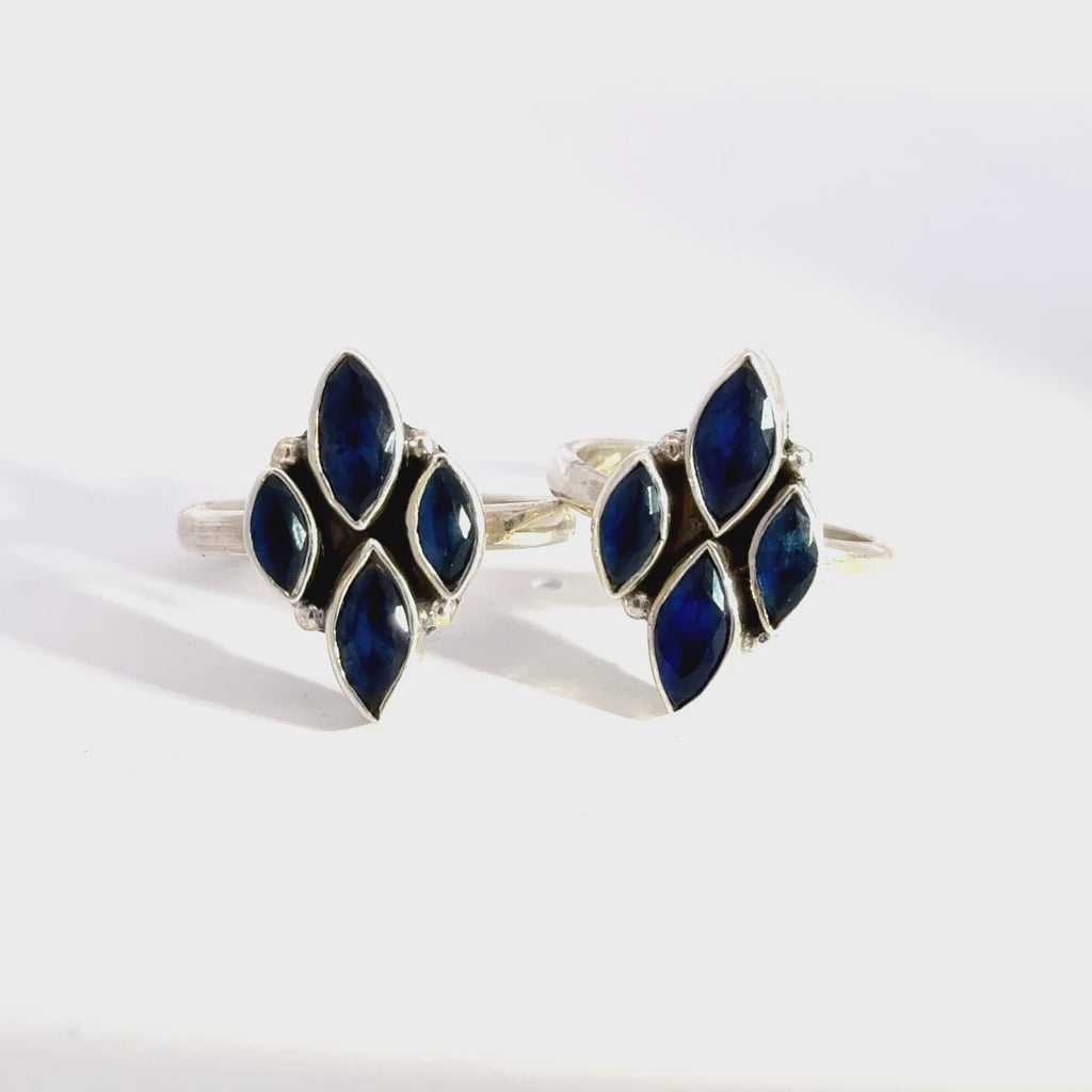 Antique Stone Toerings