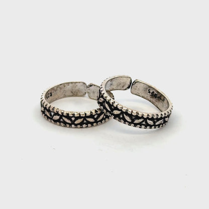 Antique Band Toerings