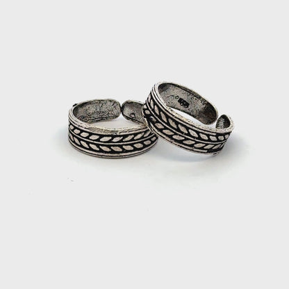 Antique Band Toerings