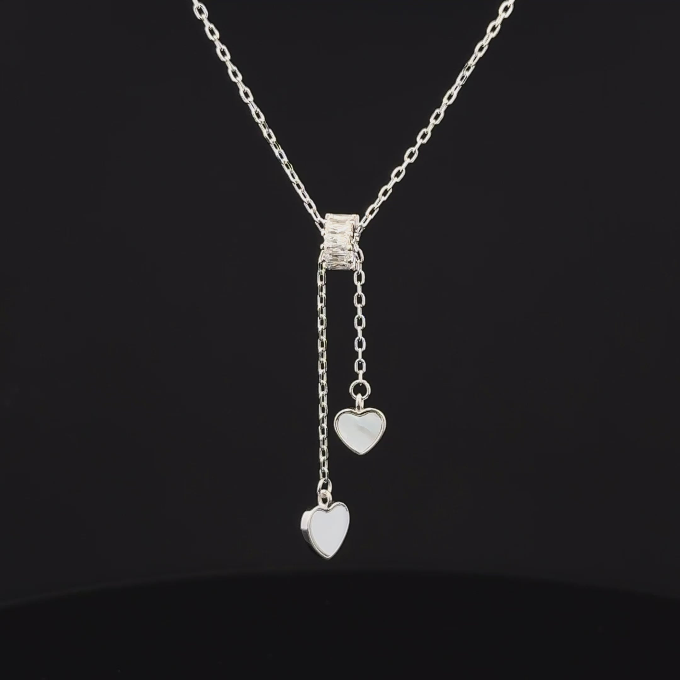 The Falling Hearts Lariat chain with pendant
